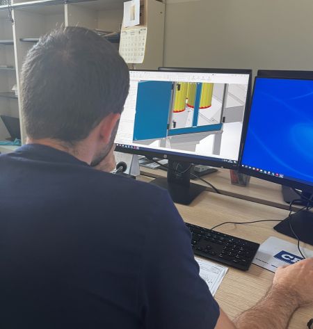 Zaufaj naszym technikom w analizach, inspekcjach i studiach wykonalności – oferujemy specjalistyczne doradztwo w zakresie filtracji przemysłowej. specjalistyczne doradztwo techniczne hf group