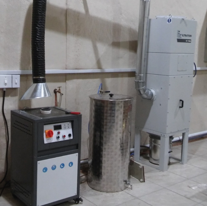 PULSATRON COMPACT™ MINI – kompaktowy odpylacz patronowy do pyłów i dymów, idealny do ciasnych przestrzeni i wydajnej filtracji w procesach przemysłowych. filtr patronowy pulsatron compact mini hf group